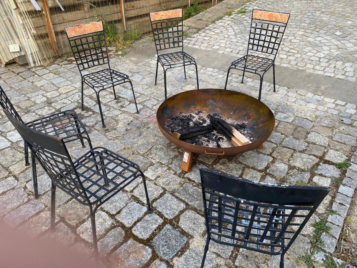 Fewo Waffenkammer Im Rittergut Leppersdorf Bei Dresden Fuer 7 Personen Luaran gambar